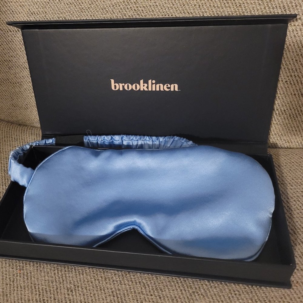 NEW Brooklinen Mulberry Silk Sleep Mask